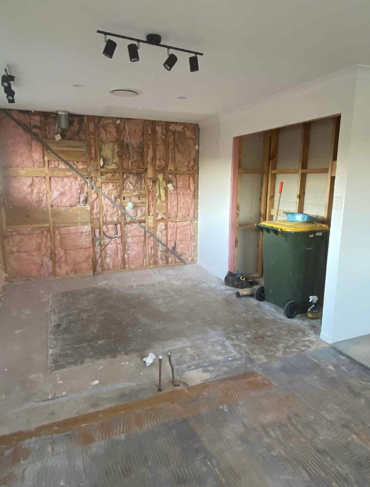 - IMG 3537 - Alterations