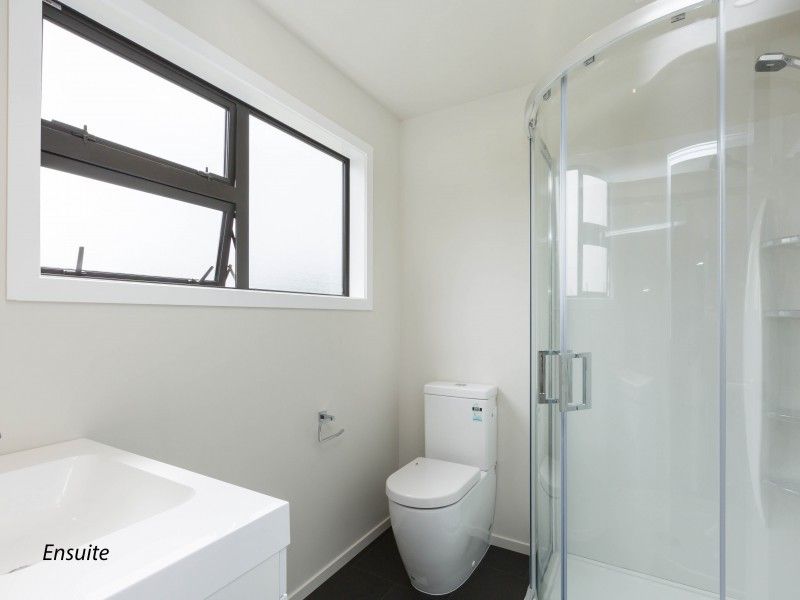 - charles 10 - Spec Homes